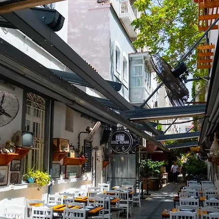 מלון Gran Via Alsancak 5*