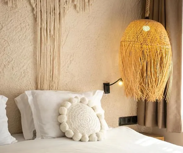 Gran Via Alsancak 5*